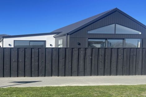 Photo of property in 1/1 Hebe Lane, Northwood, Christchurch, 8051