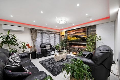 Photo of property in 31a Coniston Avenue, Te Atatu South, Auckland, 0610