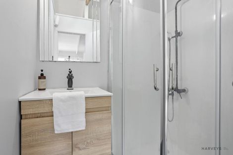 Photo of property in 68 Wood Bay Road, Titirangi, Auckland, 0604