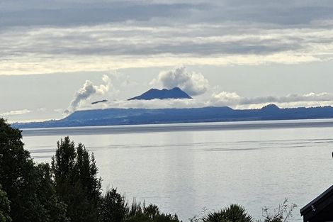 Photo of property in 27 Kaiuru Avenue, Pukawa Bay, Turangi, 3381