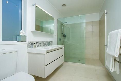 Photo of property in 1/44 Richmond Avenue, Northcote Point, Auckland, 0627