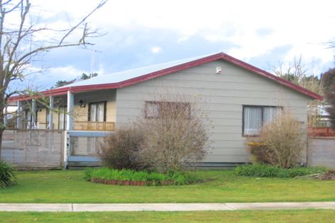 Photo of property in 71 Waterford Road, Fitzroy, Hamilton, 3206