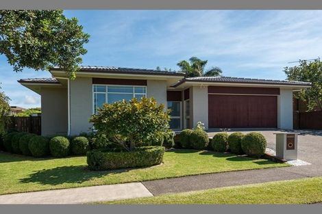 Photo of property in 24 Tyrian Close, Half Moon Bay, Auckland, 2012