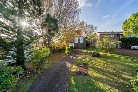 Photo of property in 6 Penton Road, Stanmore Bay, Whangaparaoa, 0932
