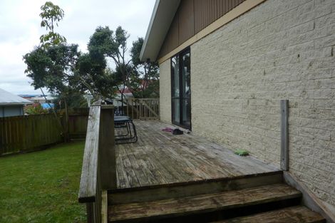 Photo of property in 2/5 Abelia Place, Papatoetoe, Auckland, 2025
