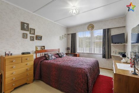 Photo of property in 89 Normandale Road, Normandale, Lower Hutt, 5010