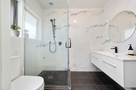 Photo of property in 42b Rodney Street, Howick, Auckland, 2014