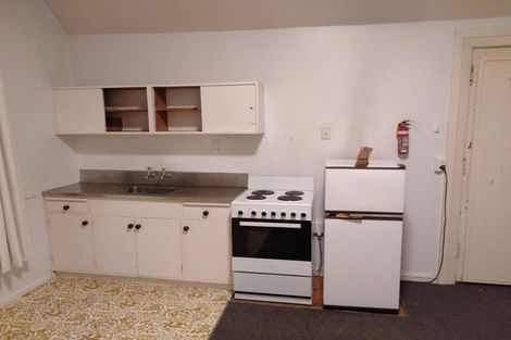 Photo of property in 21 Burnell Avenue, Thorndon, Wellington, 6011