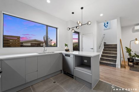 Photo of property in 7b Poto Street, Te Atatu South, Auckland, 0610