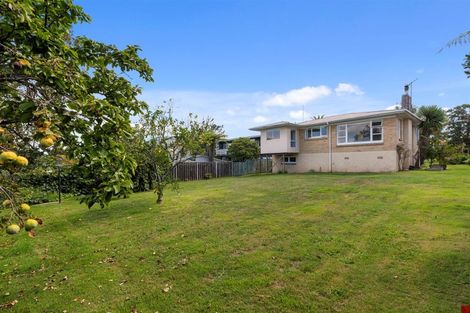 Photo of property in 11 Grand Vue Road, Kawaha Point, Rotorua, 3010