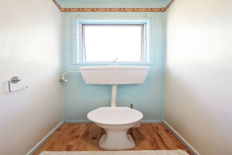 Photo of property in 15 Sispara Place, Beach Haven, Auckland, 0626