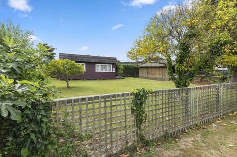 Photo of property in 17a Charles Road, Hannahs Bay, Rotorua, 3010