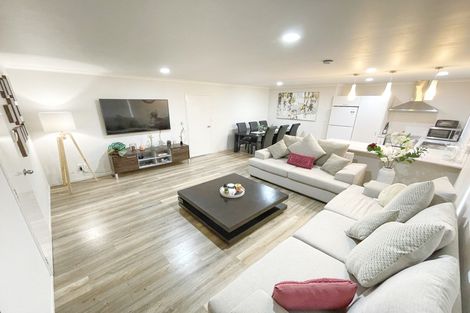 Photo of property in 14c Princess Street, Takanini, 2112