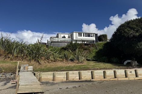 Photo of property in 41 Torkar Road, Clarks Beach, 2122