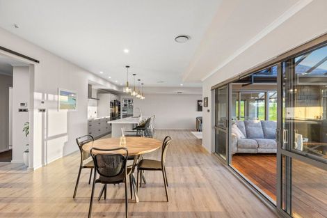 Photo of property in 135 Nixon Road, Taupaki, Henderson, 0782