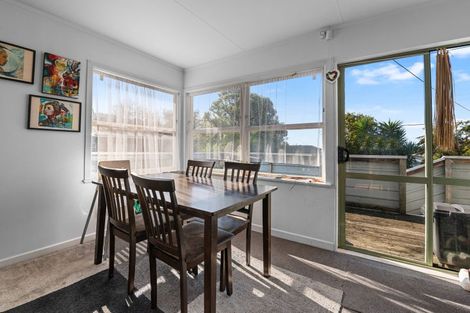 Photo of property in 2 Spencer Street, Western Heights, Rotorua, 3015