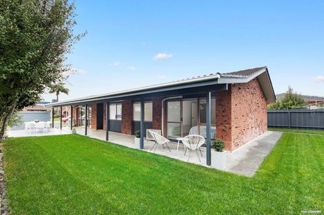 Photo of property in 9 Ti Nana Crescent, Henderson, Auckland, 0610