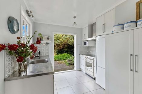 Photo of property in 23g Wallath Road, Westown, New Plymouth, 4310