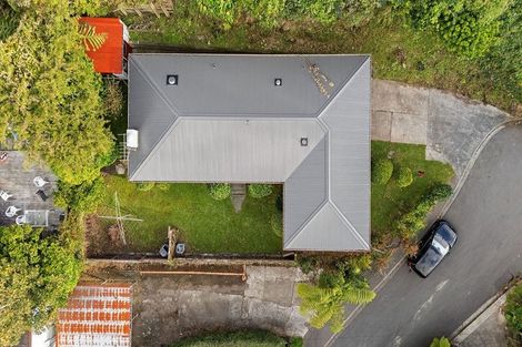 Photo of property in 23 Governor Road, Northland, Wellington, 6012