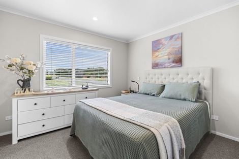 Photo of property in 31 Aratapu Street, Waitara, 4320