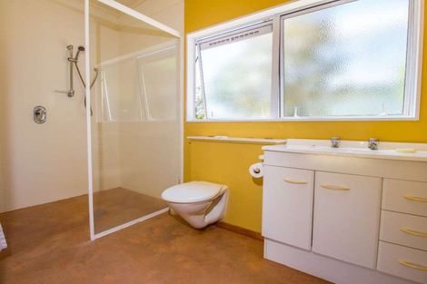 Photo of property in 812 Whangaruru North Road, Whangaruru, Russell, 0184