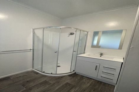 Photo of property in 13 Lee Road, Hannahs Bay, Rotorua, 3010