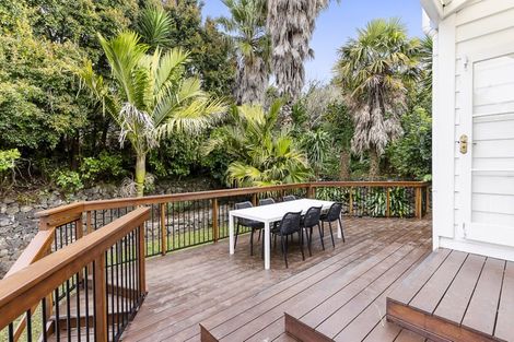 Photo of property in 14 Malvern Road, Morningside, Auckland, 1022