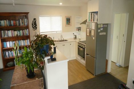 Photo of property in 21 Purata Place, Mangere Bridge, Auckland, 2022