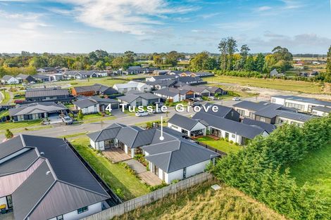 Photo of property in 4 Tussle Grove, Halswell, Christchurch, 8025