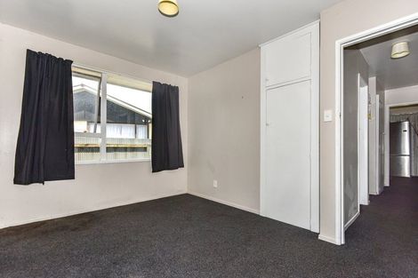Photo of property in 2/27 Kawau Crescent, Bromley, Christchurch, 8062