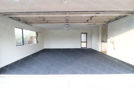 Photo of property in 12 Thomas Hamer Place, Greenhithe, Auckland, 0632