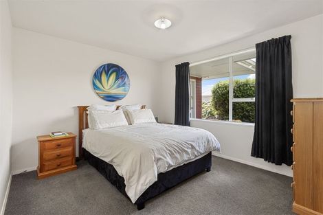 Photo of property in 2/27 Gardiners Road, Bishopdale, Christchurch, 8051