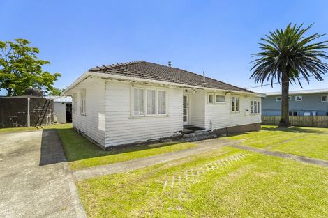 Photo of property in 101 Vipond Road, Stanmore Bay, Whangaparaoa, 0932
