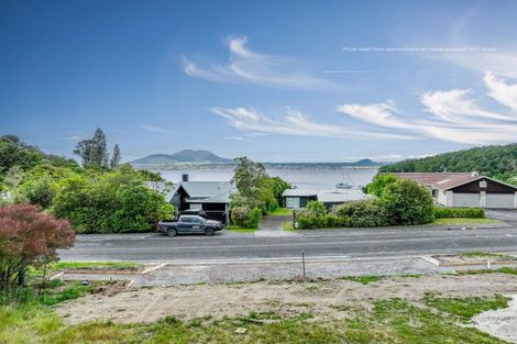 Photo of property in 906 Acacia Bay Road, Acacia Bay, Taupo, 3330