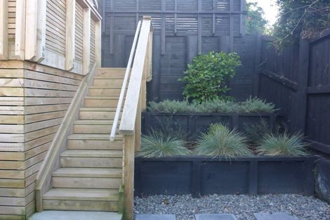 Photo of property in 13 Akatea Street, Berhampore, Wellington, 6023