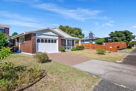 Photo of property in 16a Kinross Place, Mount Maunganui, 3116