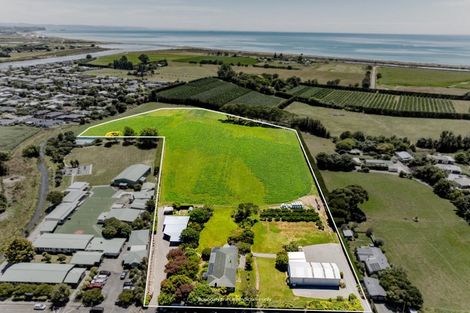 Photo of property in 59 School Road, Clive, 4102