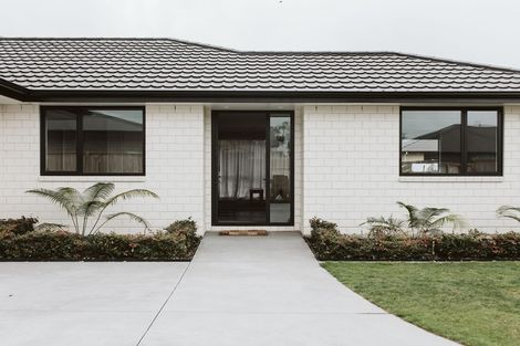 Photo of property in 3 Yulestar Place, Hawera, 4610