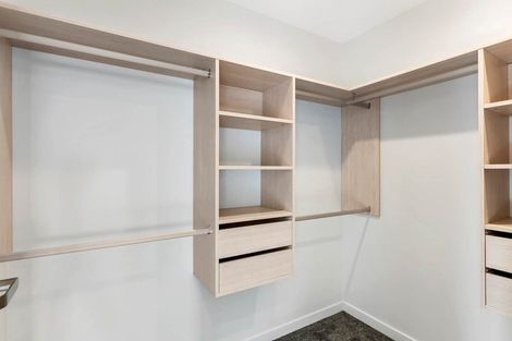 Photo of property in 43 Puwha Street, Massey, Auckland, 0614