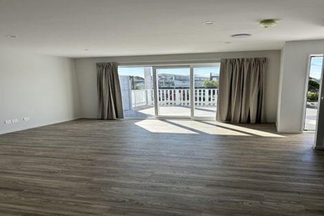 Photo of property in 8/29 Beresford Street, New Brighton, Christchurch, 8061