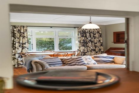 Photo of property in 182 High Street North, Carterton, 5713