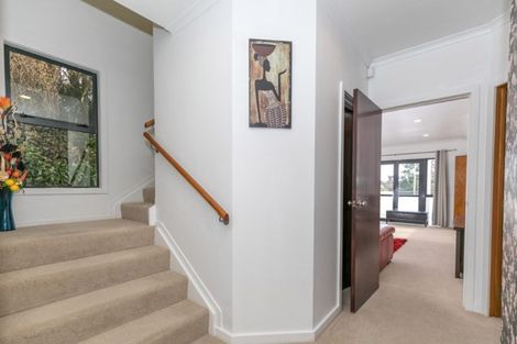 Photo of property in 2 Harrowfield Drive, Harrowfield, Hamilton, 3210