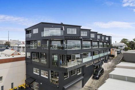 Photo of property in 14/270 Onewa Road, Birkenhead, Auckland, 0626