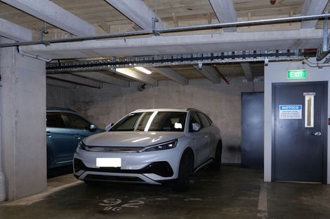 Photo of property in Montreaux Apartments, 9g/164 The Terrace, Wellington Central, Wellington, 6011