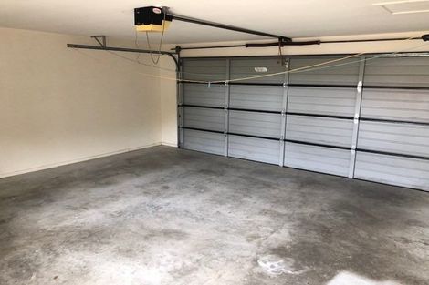 Photo of property in 1/36 Camelot Place, Glenfield, Auckland, 0629