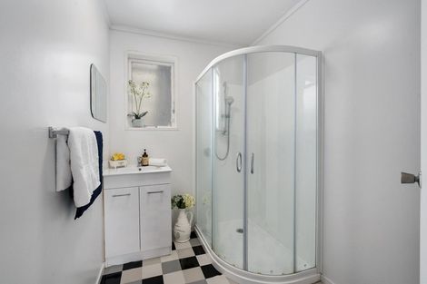 Photo of property in 18 Ngaire Street, Longburn, Palmerston North, 4412