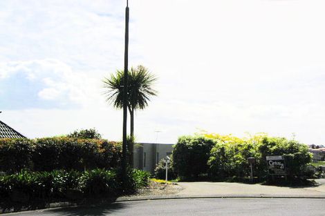 Photo of property in 15 Javelin Close, Gulf Harbour, Whangaparaoa, 0930