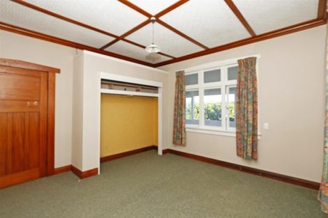 Photo of property in 28 Napier Street, Opunake, 4616