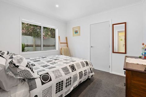 Photo of property in 50 Brooklyn Road, Carterton, 5713