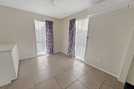 Photo of property in 51 Rimu Street, Levin, 5510
